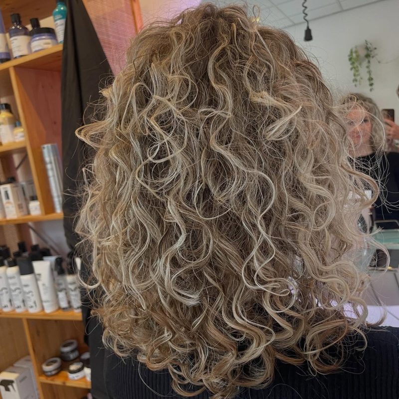 krullenkapsel in Utrecht geknipt